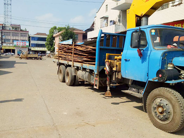 常德市鑫翔建筑設(shè)備租賃有限公司,常德墊路鋼板租賃,墊路鋼板銷售,機械設(shè)備租賃哪里好 常德市鑫翔建筑設(shè)備租賃有限公司,常德墊路鋼板租賃,墊路鋼板銷售,機械設(shè)備租賃哪里好